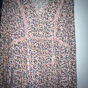 Mudd Floral Blouse